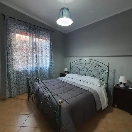 Bed & Breakfast Neapolis 4*