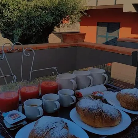 Neapolis Bed & Breakfast