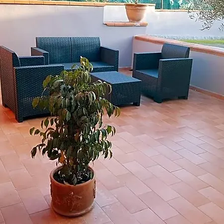 Neapolis Nocleg ze śniadaniem
